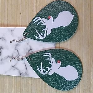 1.5 x 3 inches punched fake leather Holiday Green Deer
